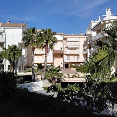 Park Hotel Resort Vasto Buitenkant foto